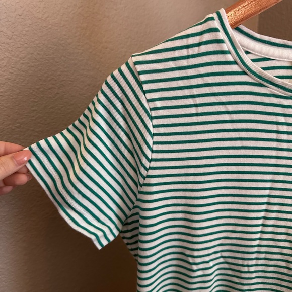 Vineyard Vines Green and White Striped Tee - Picture 5 of 7